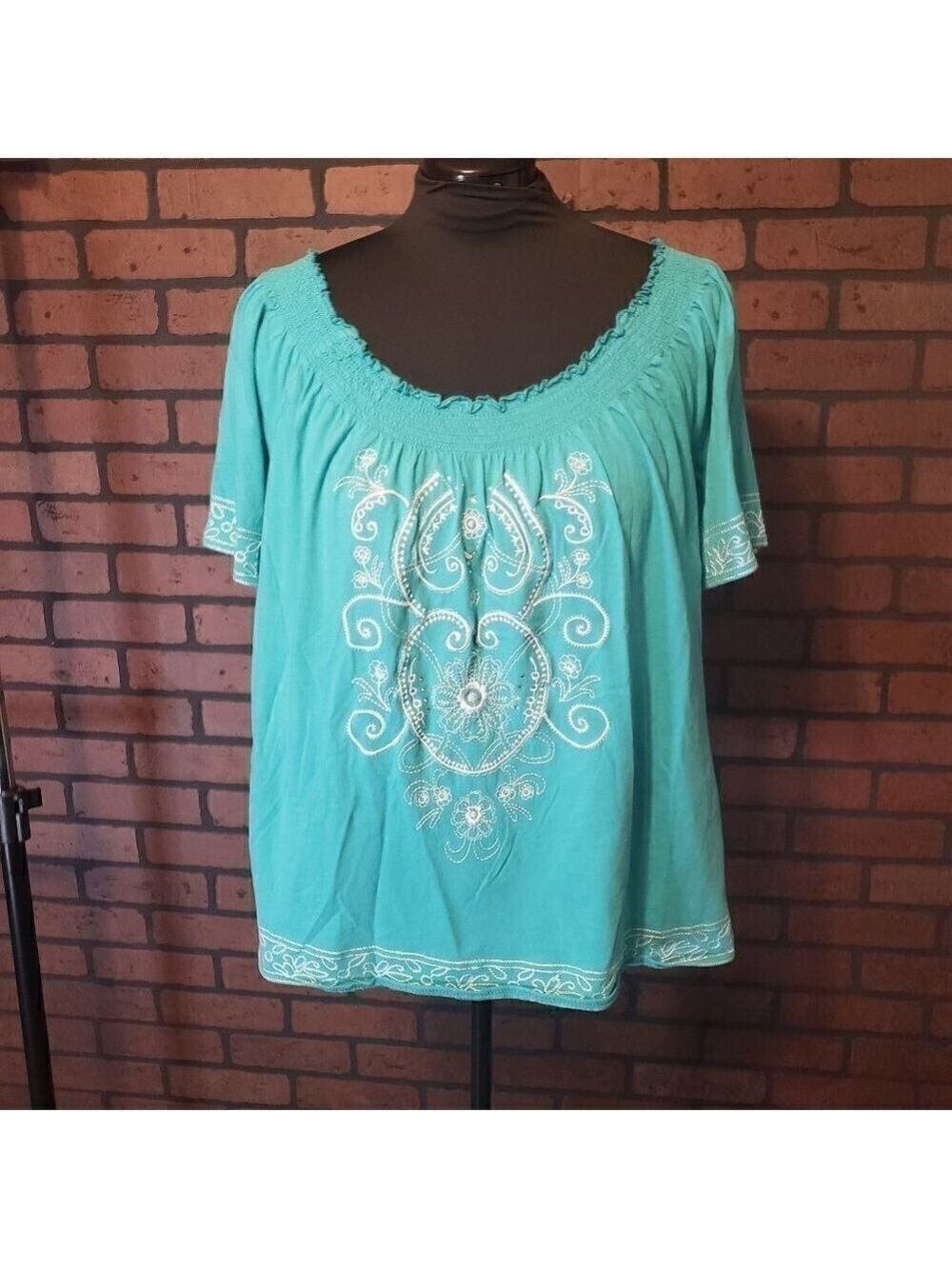 Style & Co Woman's Size Peasant Style Embroidered